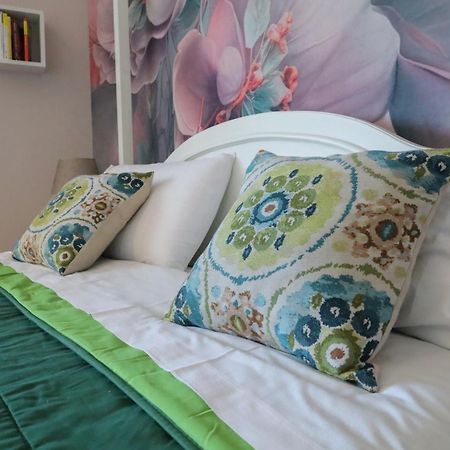 Accademia Apartment Сассари Экстерьер фото
