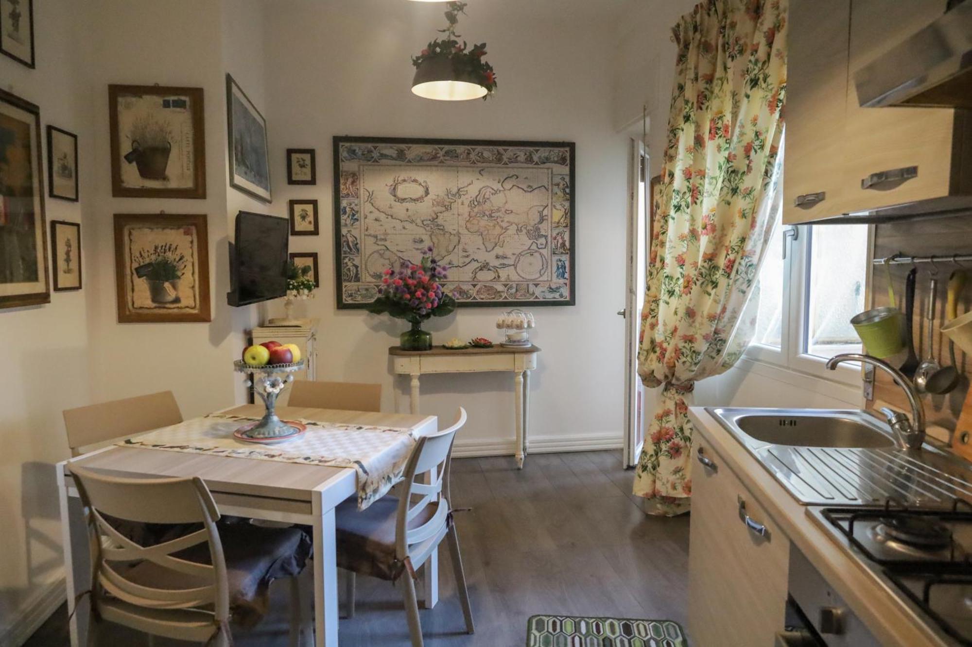 Accademia Apartment Сассари Экстерьер фото