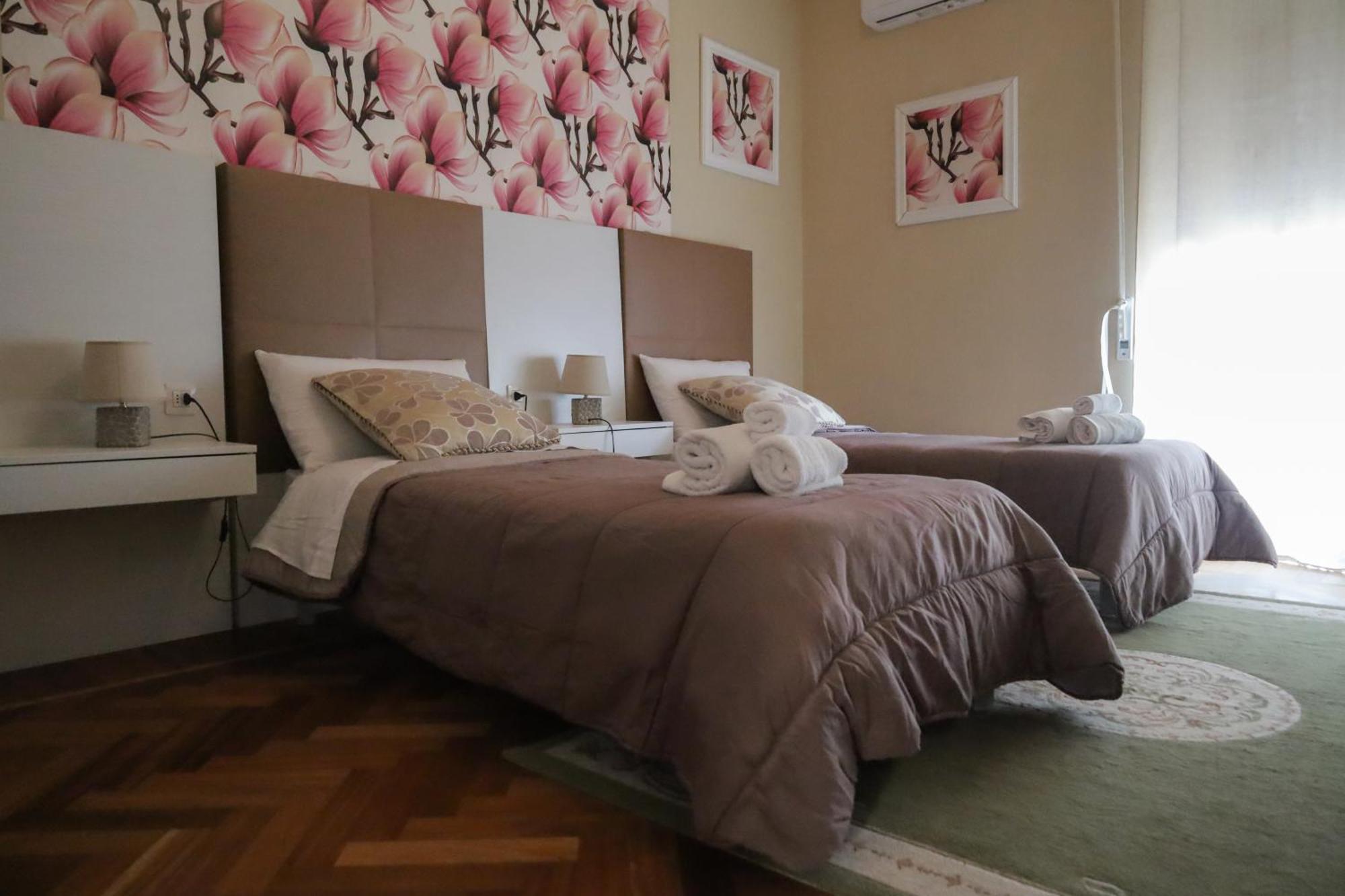 Accademia Apartment Сассари Экстерьер фото